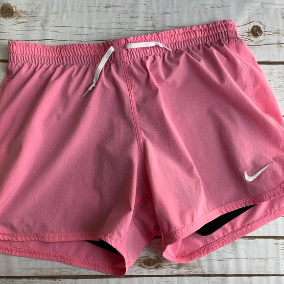 Nike Pants - 💰Nike|Short|Women|Authentic